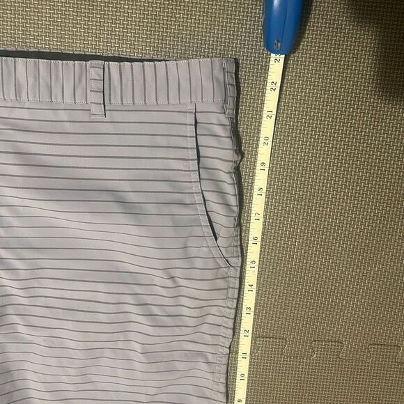 Nike Sport Striped Gray Shorts - Picture 3 of 5